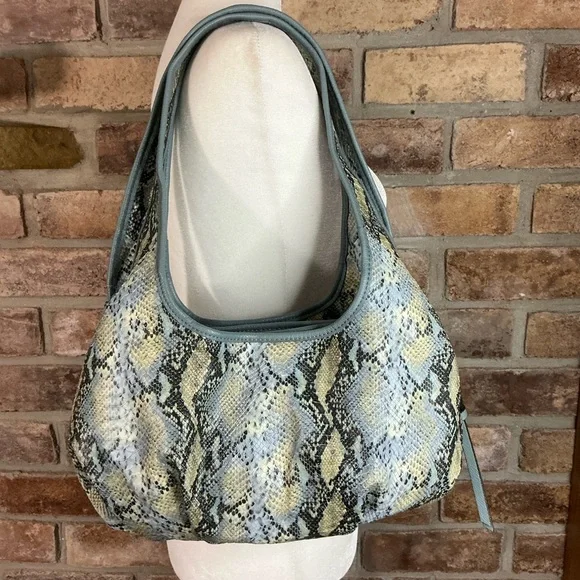 SIMPLY VERA VERA WANG Faux Leather Snakeskin Print Hobo Bag - Picture 2 of 16